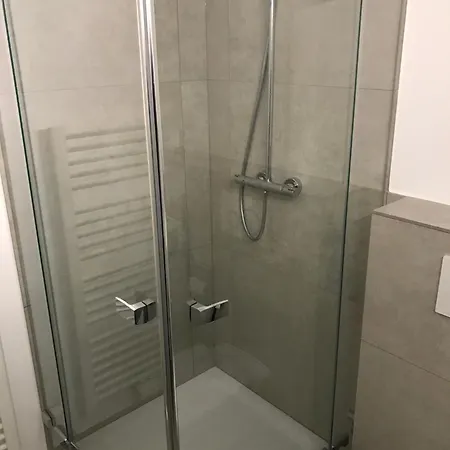 Haus Moeoesgraav *