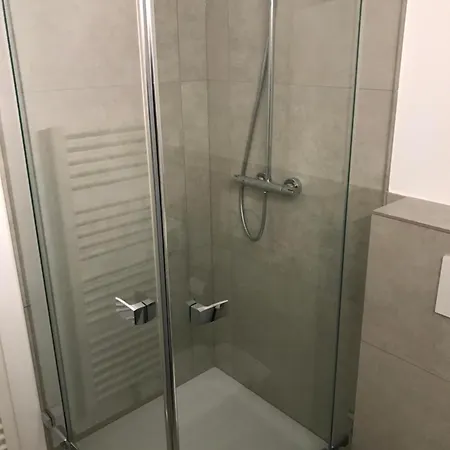 Haus Moeoesgraav *